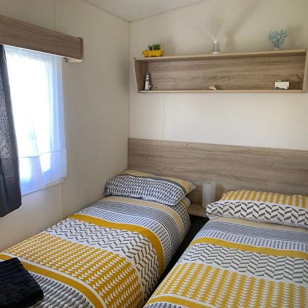 Delta Goodwood Caravan Селси Экстерьер фото